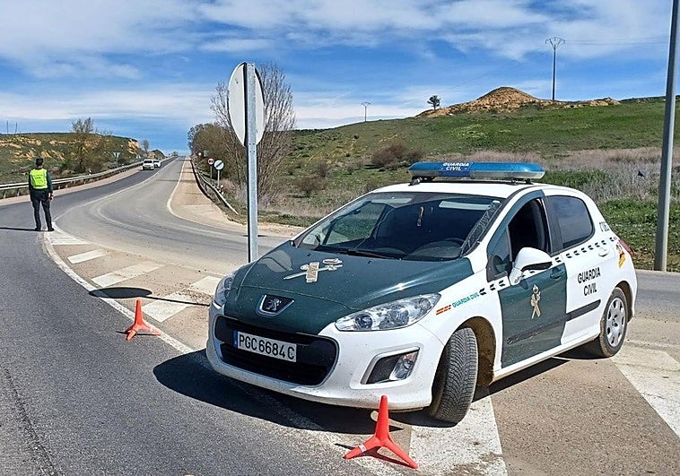 Detenido tras sufrir un accidente con el camión que acababa de sustraer